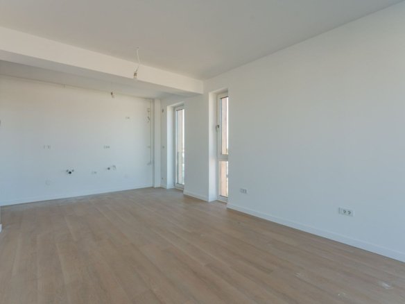 Studio Bartolomeu | 43 mp + Balcon 10 mp | Etaj 5/8 | Sală Polivalentă