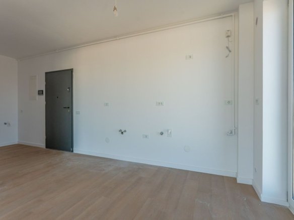 Studio Bartolomeu | 43 mp + Balcon 10 mp | Etaj 5/8 | Sală Polivalentă