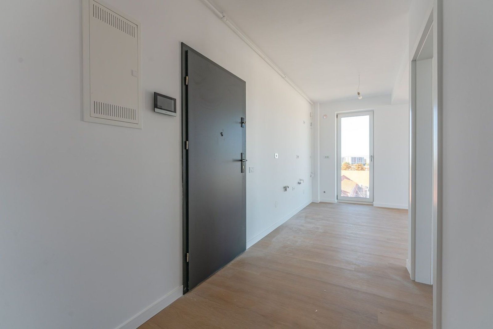 Studio Bartolomeu | 43 mp + Balcon 10 mp | Etaj 5/8 | Sală Polivalentă