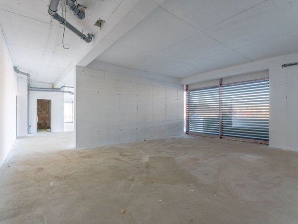 Spațiu Comercial Bartolomeu | 159 mp | Parter | Vitrină Stradală