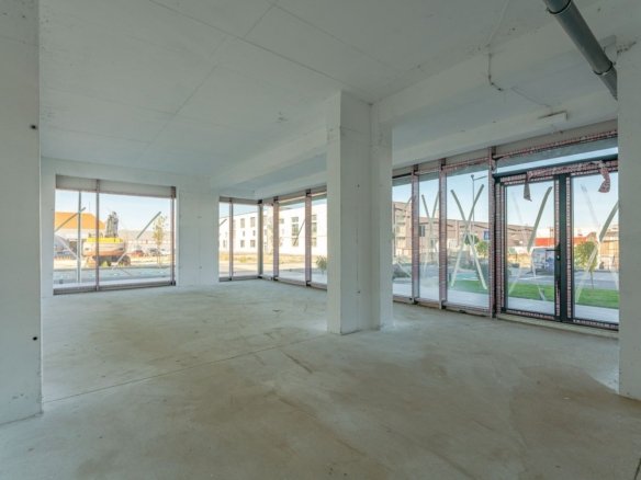 Spațiu Comercial Bartolomeu | 159 mp | Parter | Vitrină Stradală