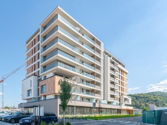 Studio Bartolomeu | 43 mp + Balcon 10 mp | Etaj 5/8 | Sală Polivalentă